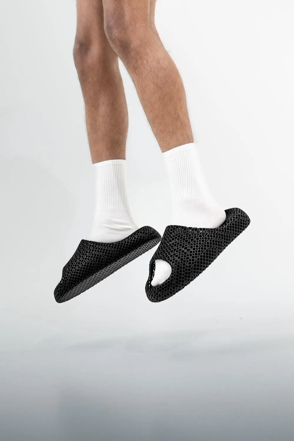 3D Printed Slides (Dolphin PRO) – Ergonomic Recovery Footwear – Breathable, Water-Proof, Ultra-Comfortable Slides for Post-Workout & Everyday Wear