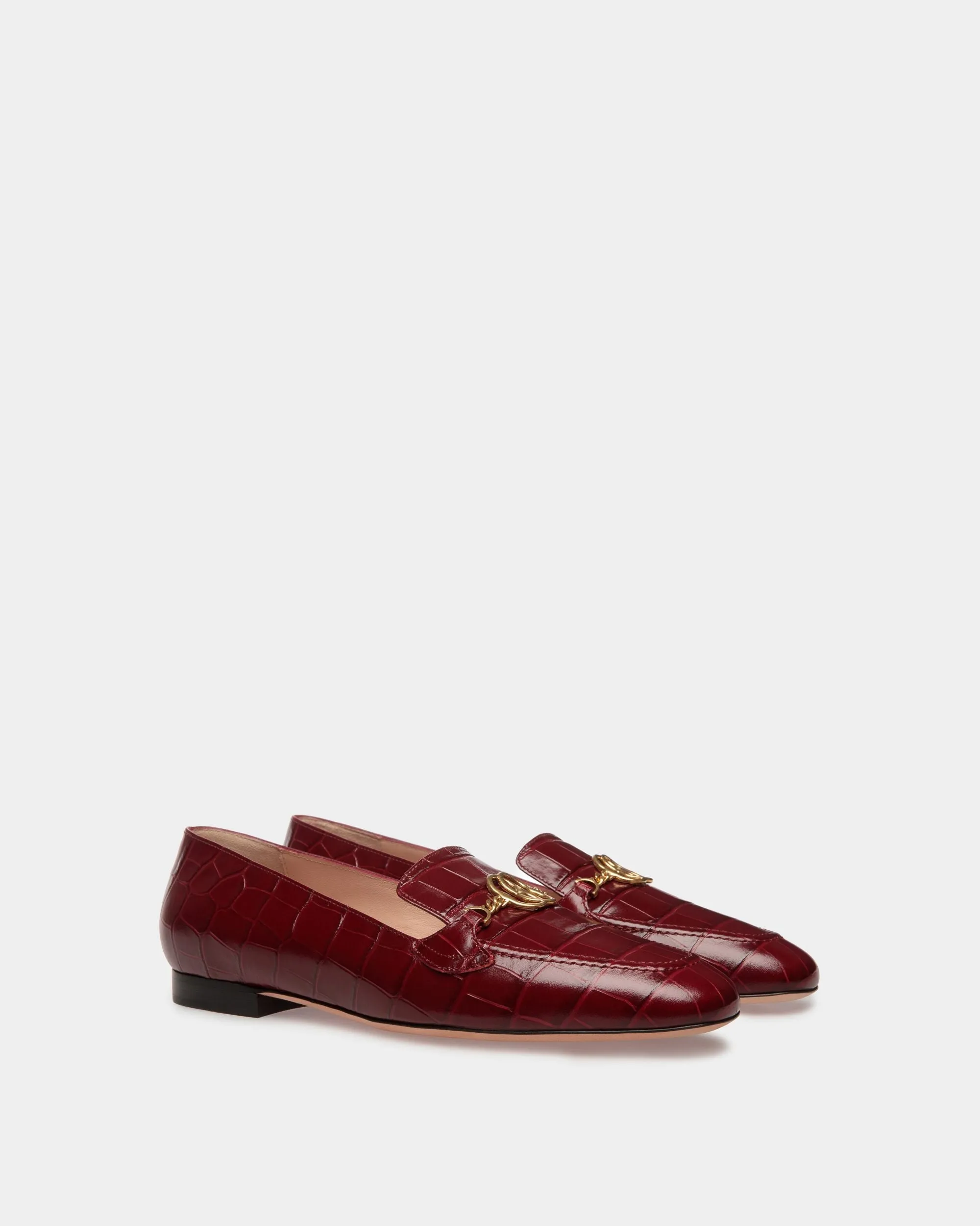 Daily Emblem Loafers In Burgundy Leather