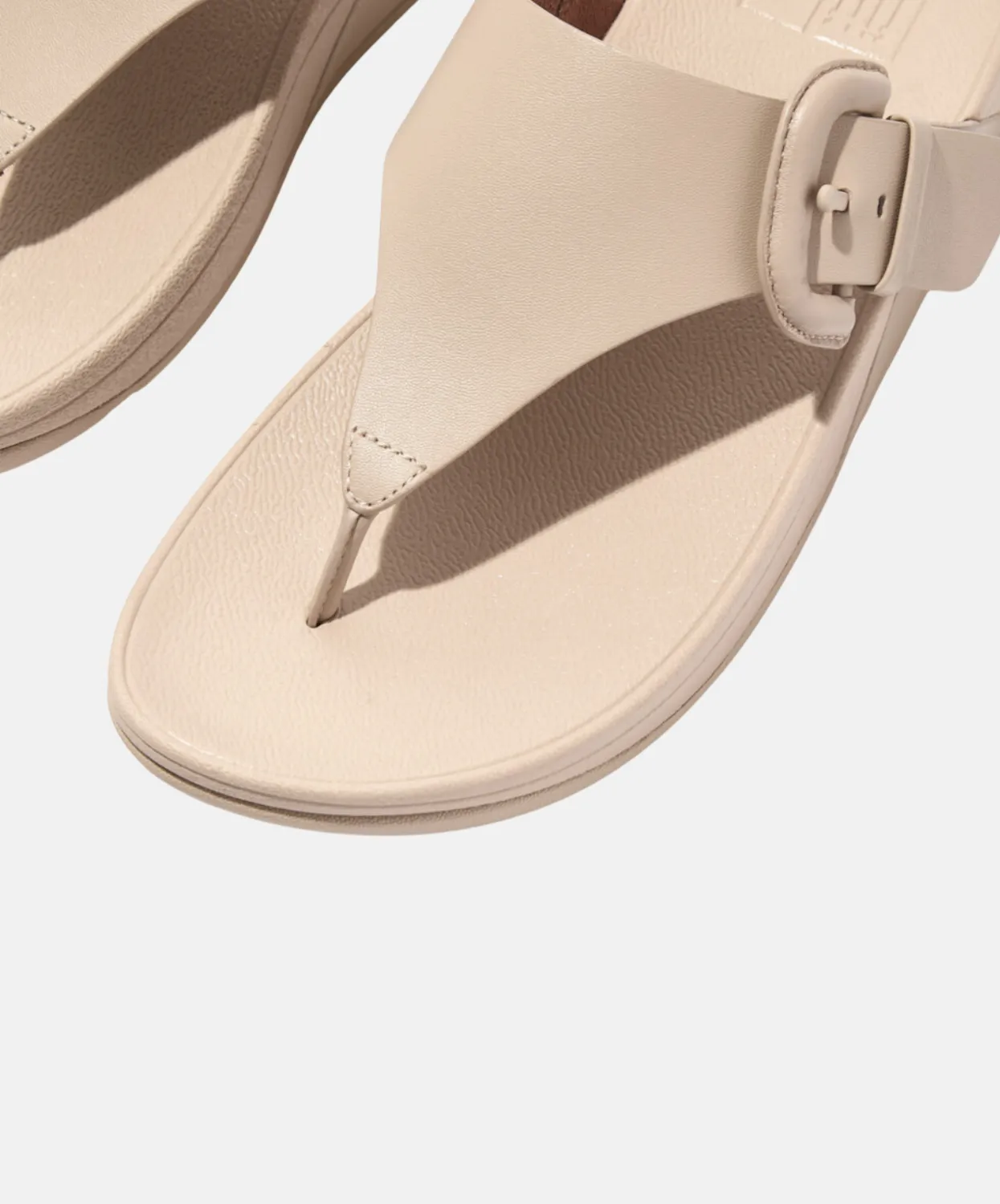 FitFlop Lulu Covered Buckle Raw Edge Leather Toe Thong