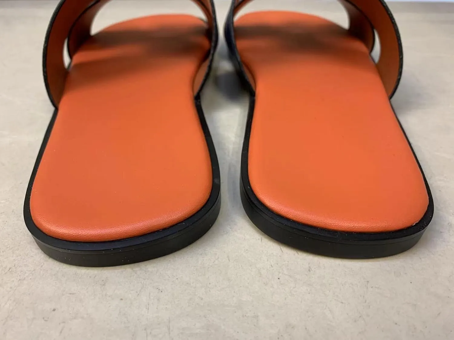 Mengchengying Mens Casual Comfortable Lightweight Fashion Genuine Leather Slip Slide Indoor and Outdoor Open Sandal Anti Slip Cushion Support