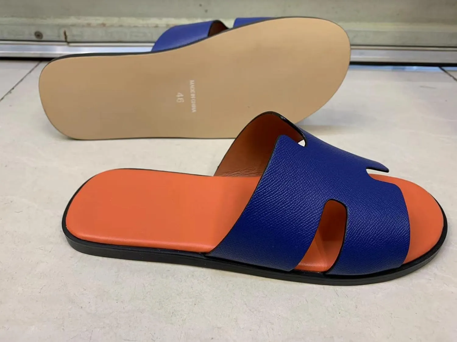 Mengchengying Mens Casual Comfortable Lightweight Fashion Genuine Leather Slip Slide Indoor and Outdoor Open Sandal Anti Slip Cushion Support