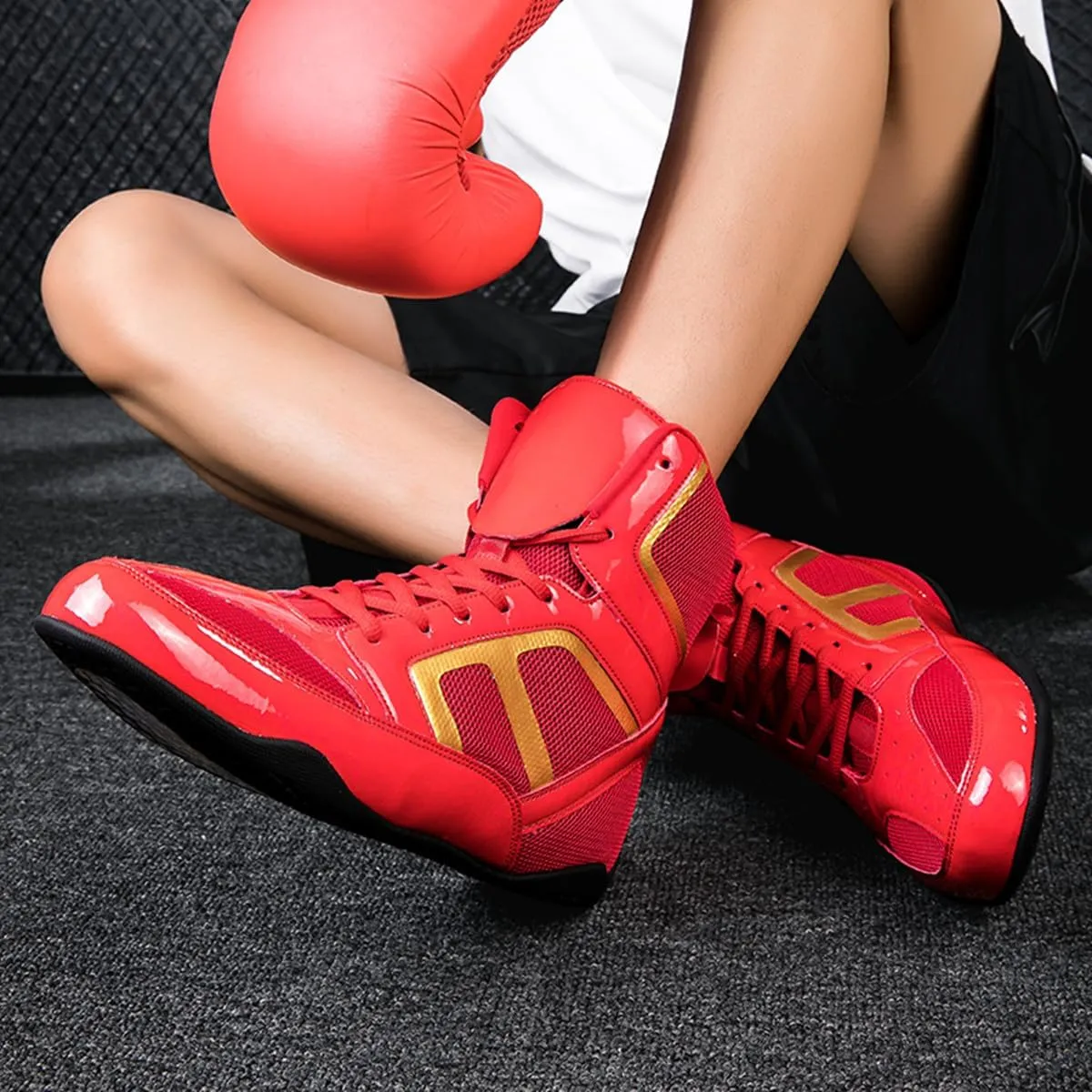 Men's Pro Boxing Shoes Breathable Wrestling Shoes Lightweight Training Shoe for Adult & Youth Men Women High Top Fitness Sneakers Non Slip Rubber Boots Deep Squat Combat Shoes