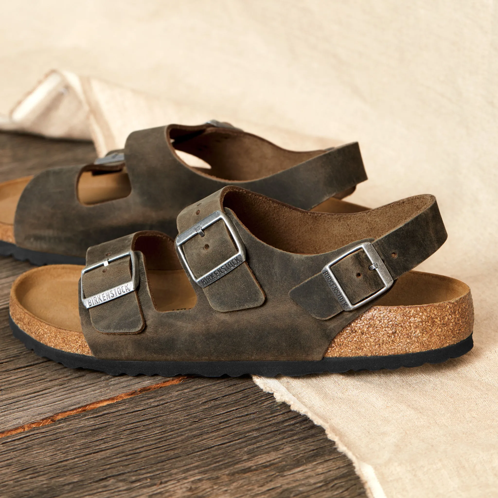 MILANO - FADED - OIL LEATHER