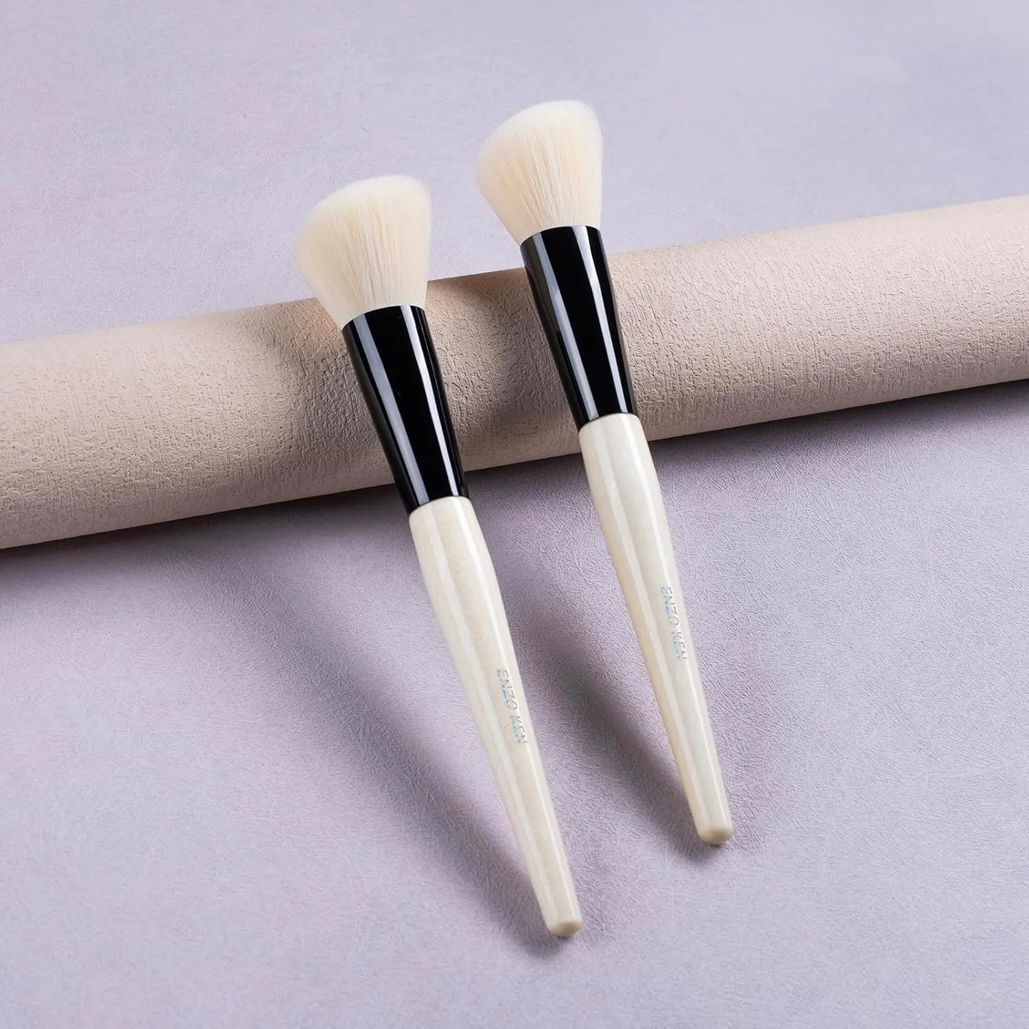 Natural Goat Hair Contour Brush, Sculpting Brush, Angled Contour Brushes, Natural Hair Blush Brush, Makeup Brushes, Detail Blush Brush, Fluffy Brushes for Cheeks.(804A)