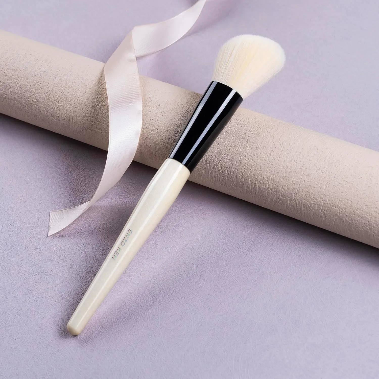 Natural Goat Hair Contour Brush, Sculpting Brush, Angled Contour Brushes, Natural Hair Blush Brush, Makeup Brushes, Detail Blush Brush, Fluffy Brushes for Cheeks.(804A)