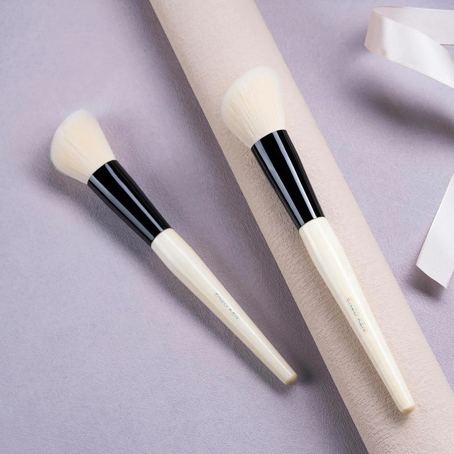 Natural Goat Hair Contour Brush, Sculpting Brush, Angled Contour Brushes, Natural Hair Blush Brush, Makeup Brushes, Detail Blush Brush, Fluffy Brushes for Cheeks.(804A)
