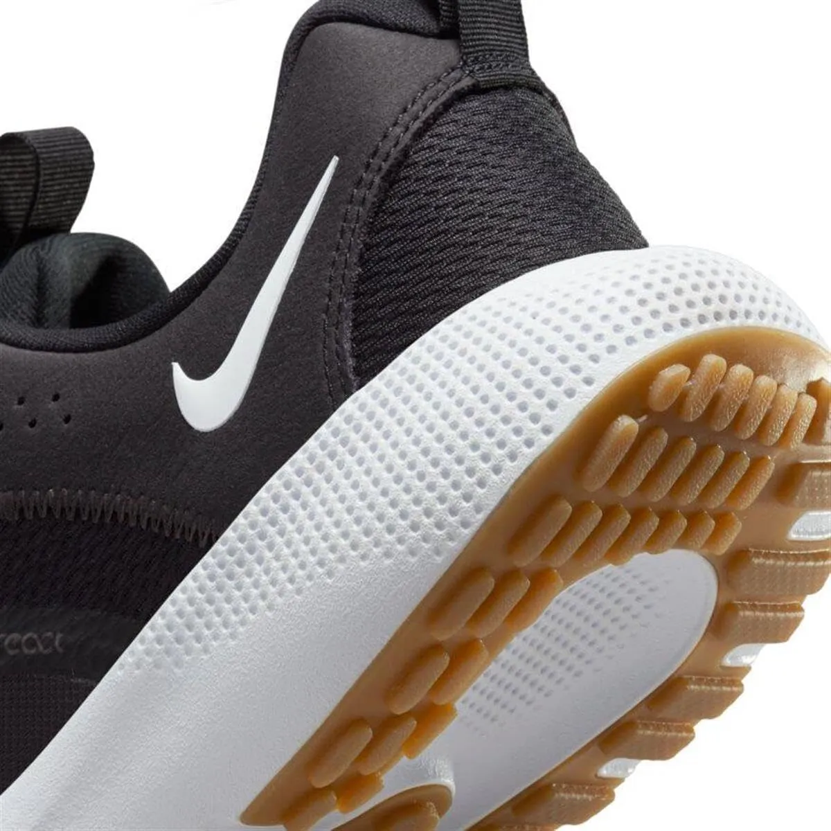 Nike Women's React Escape Run 2 Running Shoes