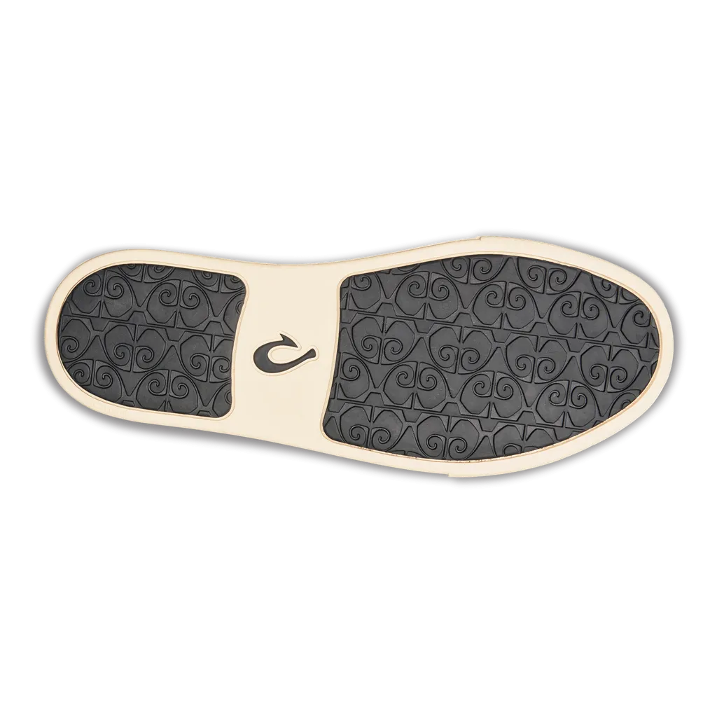 Olukai Pehuea Shoe-Black/Black
