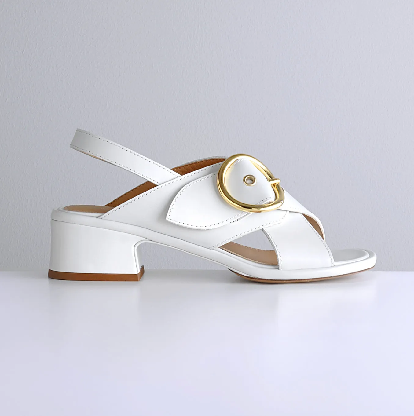 SANDAL