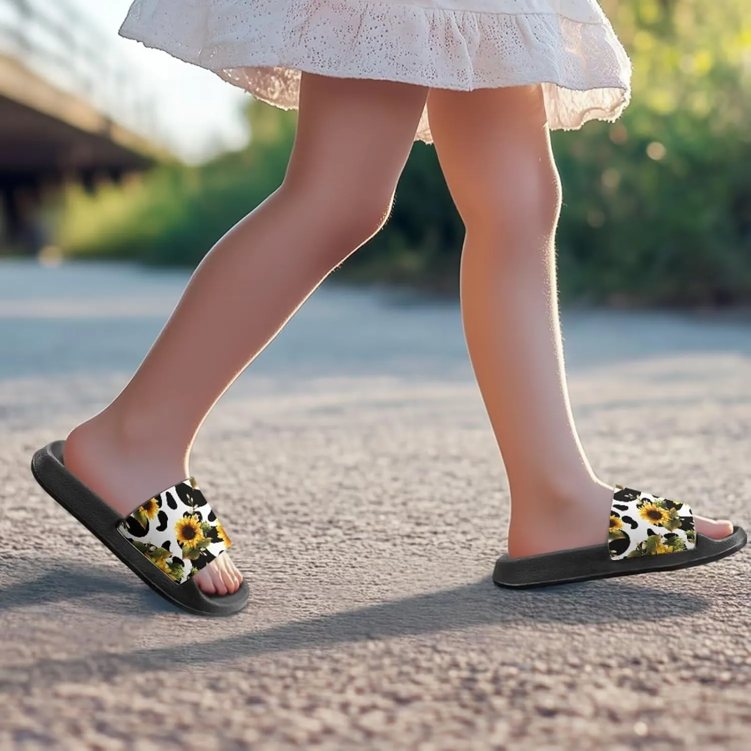 Slippers for Kids Slide Sandals for Hot Summer House Slippers Comfort Travel Shower Shoes Summer Sandals