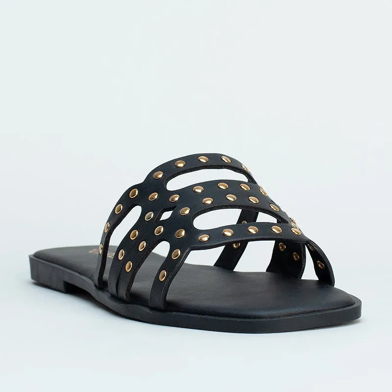 Studded Flat Mule Sandal  _ 160037