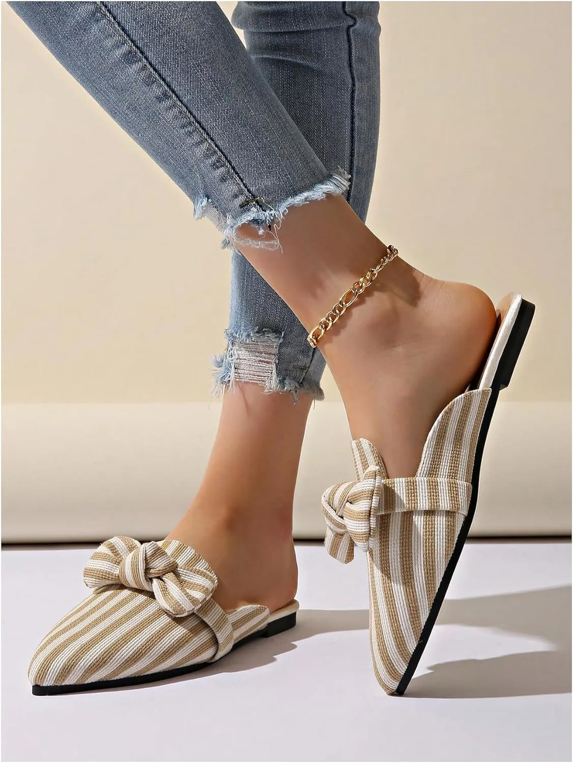Verdusa Women's Bow Striped Pointed Toe Mule Shoes PU Leather Backless Slip on Slide Flats