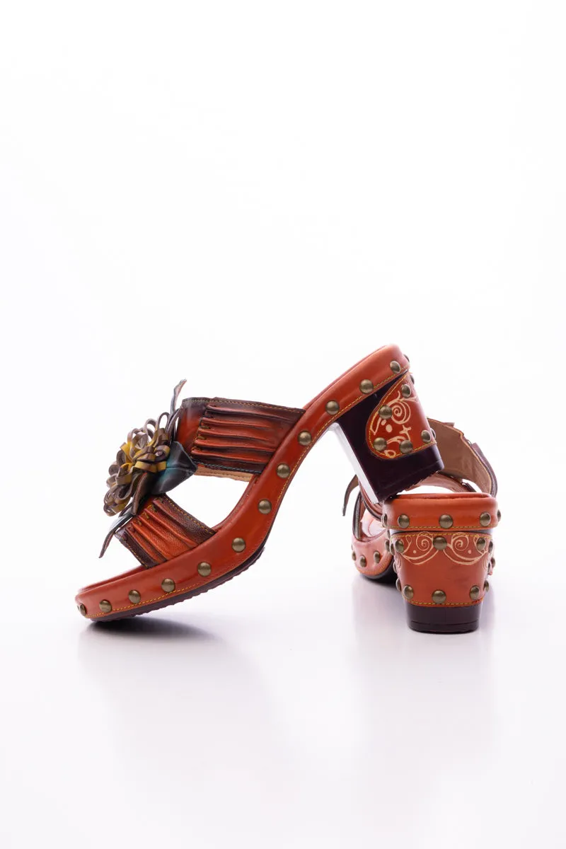 Vicconfy | WISH UPON A DREAM STUDDED FLORAL LEATHER MULE