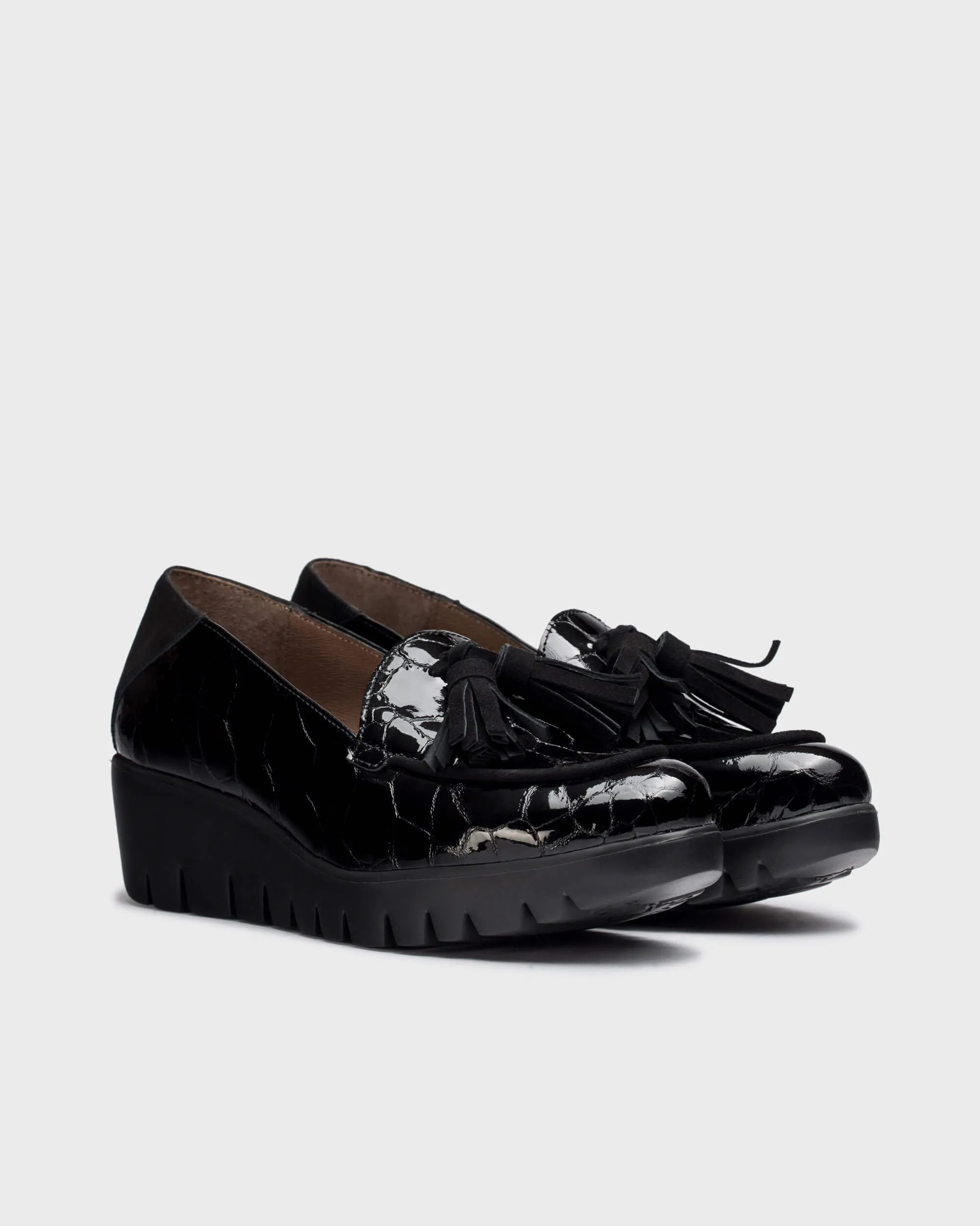 WONDERS - C-33320 MEDIUM WEDGE SLIP-ON SHOE - BLACK CROC